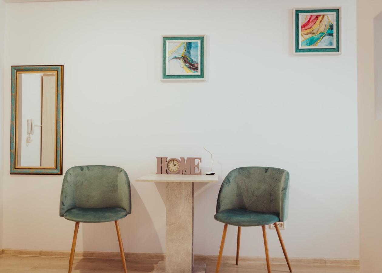 Homey Studio Tulcea Exterior foto
